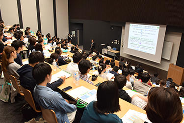 赤坂キャンパスで「放射線・情報科学科」の説明会を開催
